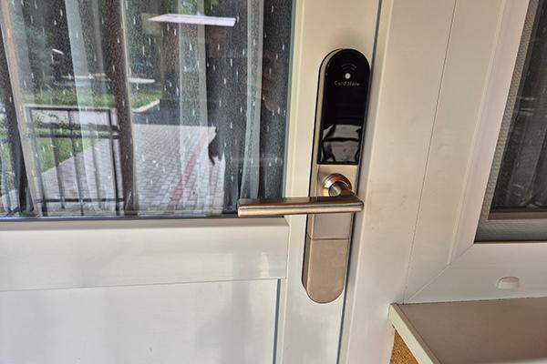 Colorado Kemping Nyíregyháza zárrendszer