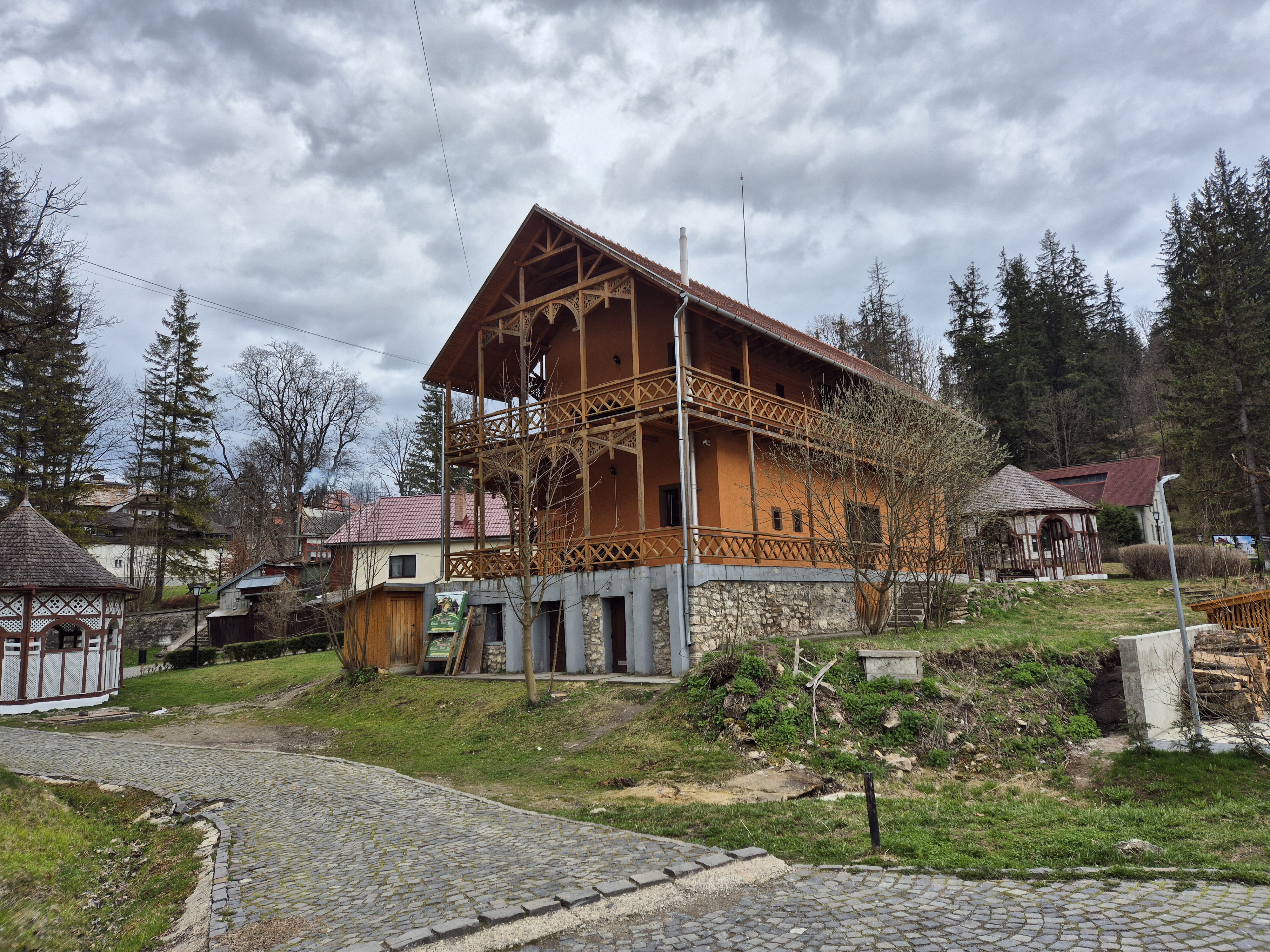 Lázár Panzió zárrendszer telepítése